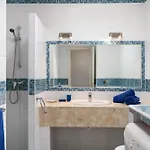 Casa Olivina *