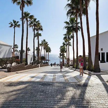 Casa Olivina
